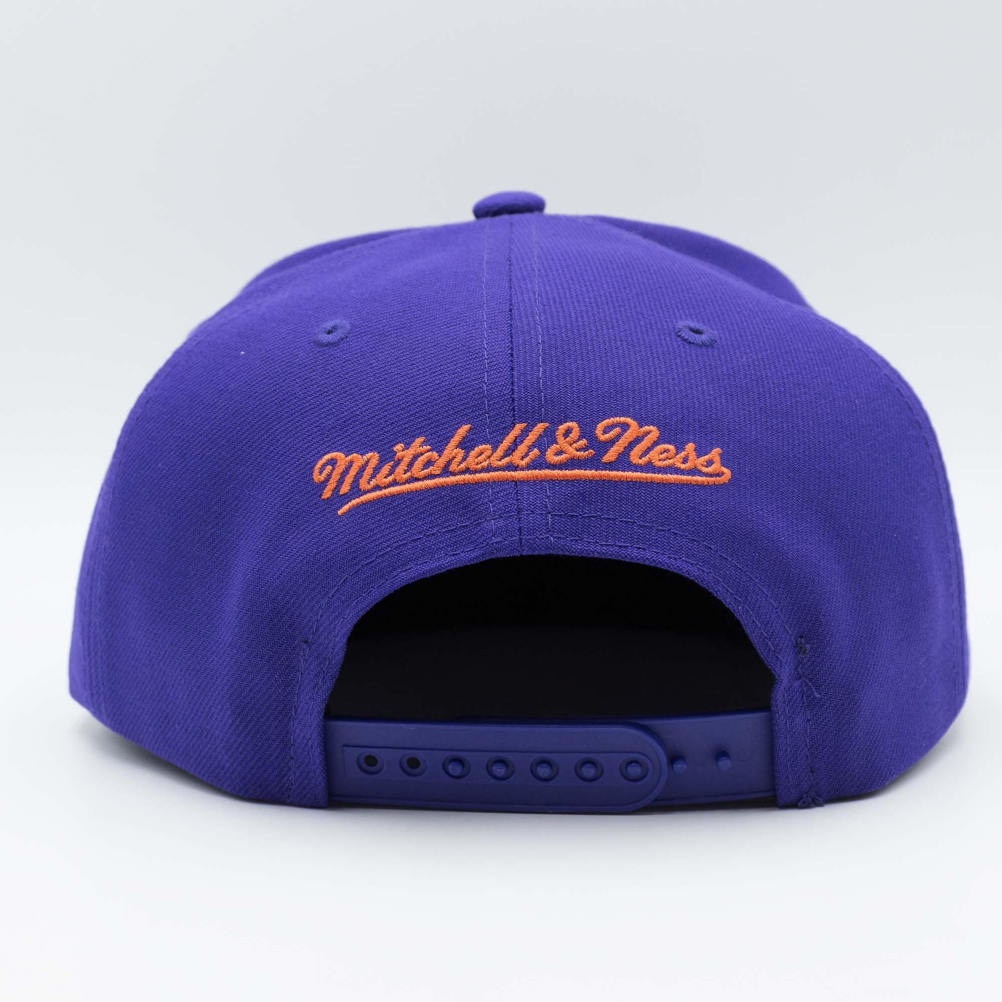 Phoenix Suns Embroidery Glitch Mitchell & Ness Snapback NBA Cap Purple