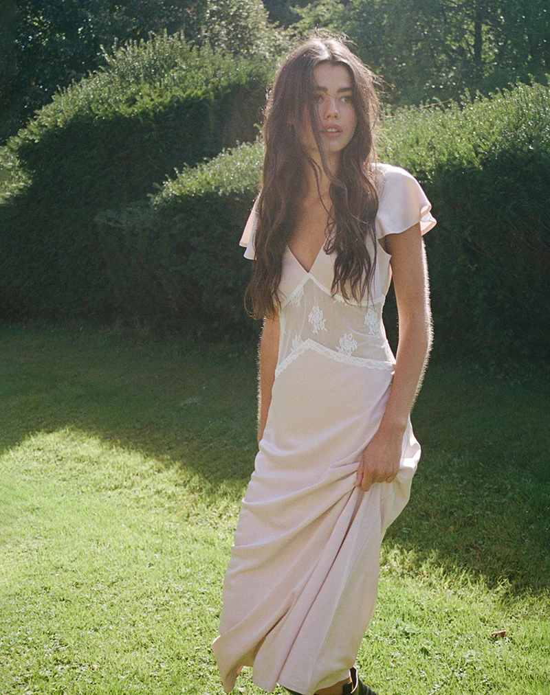 Lirenda Midi Dress in Satin Baby Pink