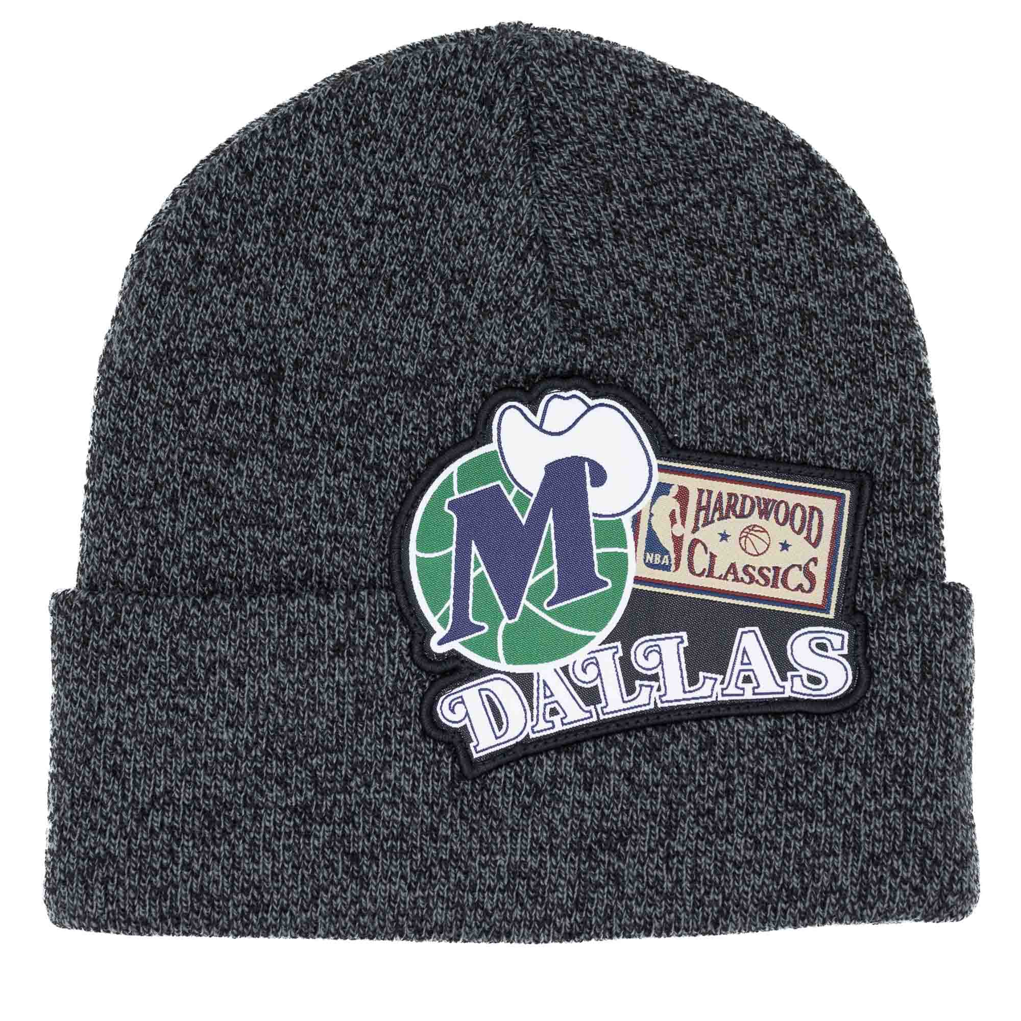 Dallas Mavericks XL Logo Patch Mitchell & Ness NBA Beanie Knit