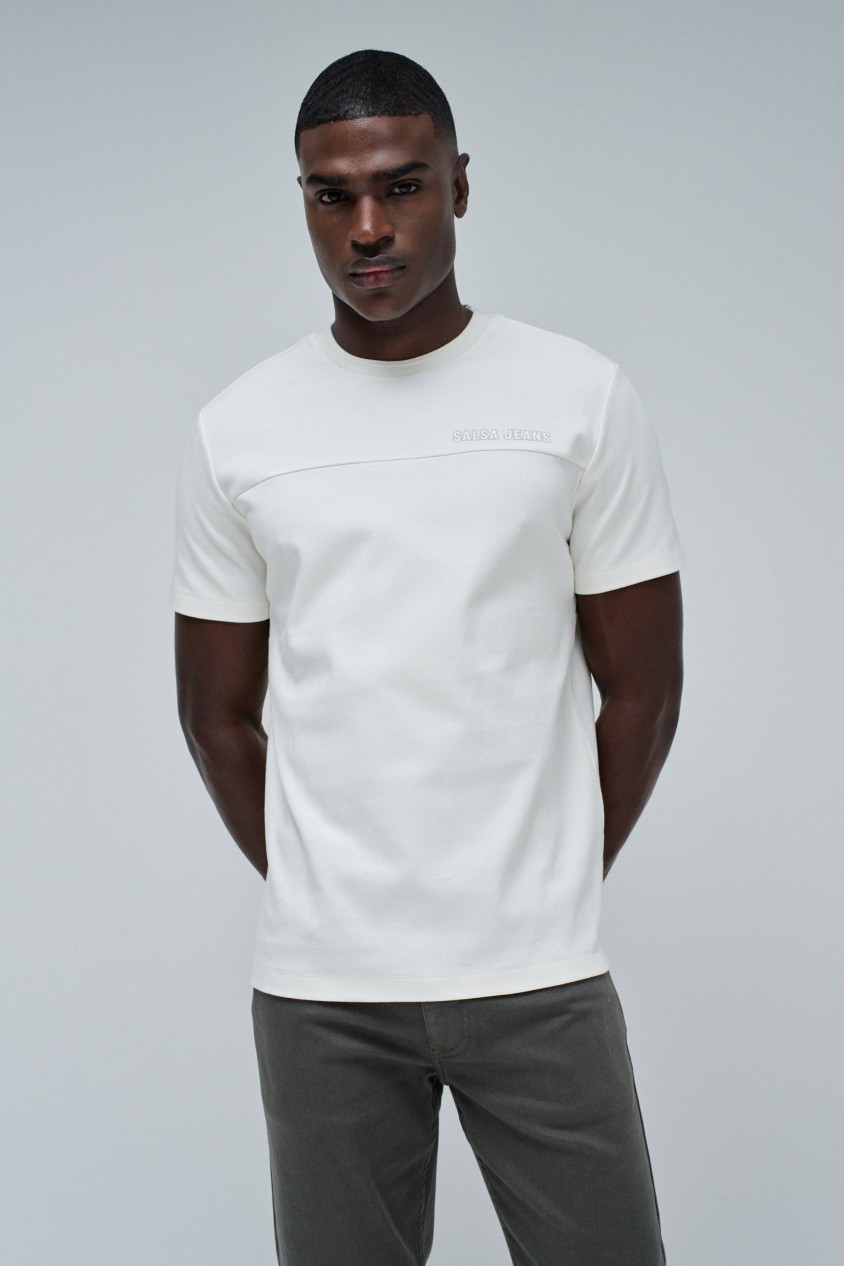 T-SHIRT WITH BRANDING