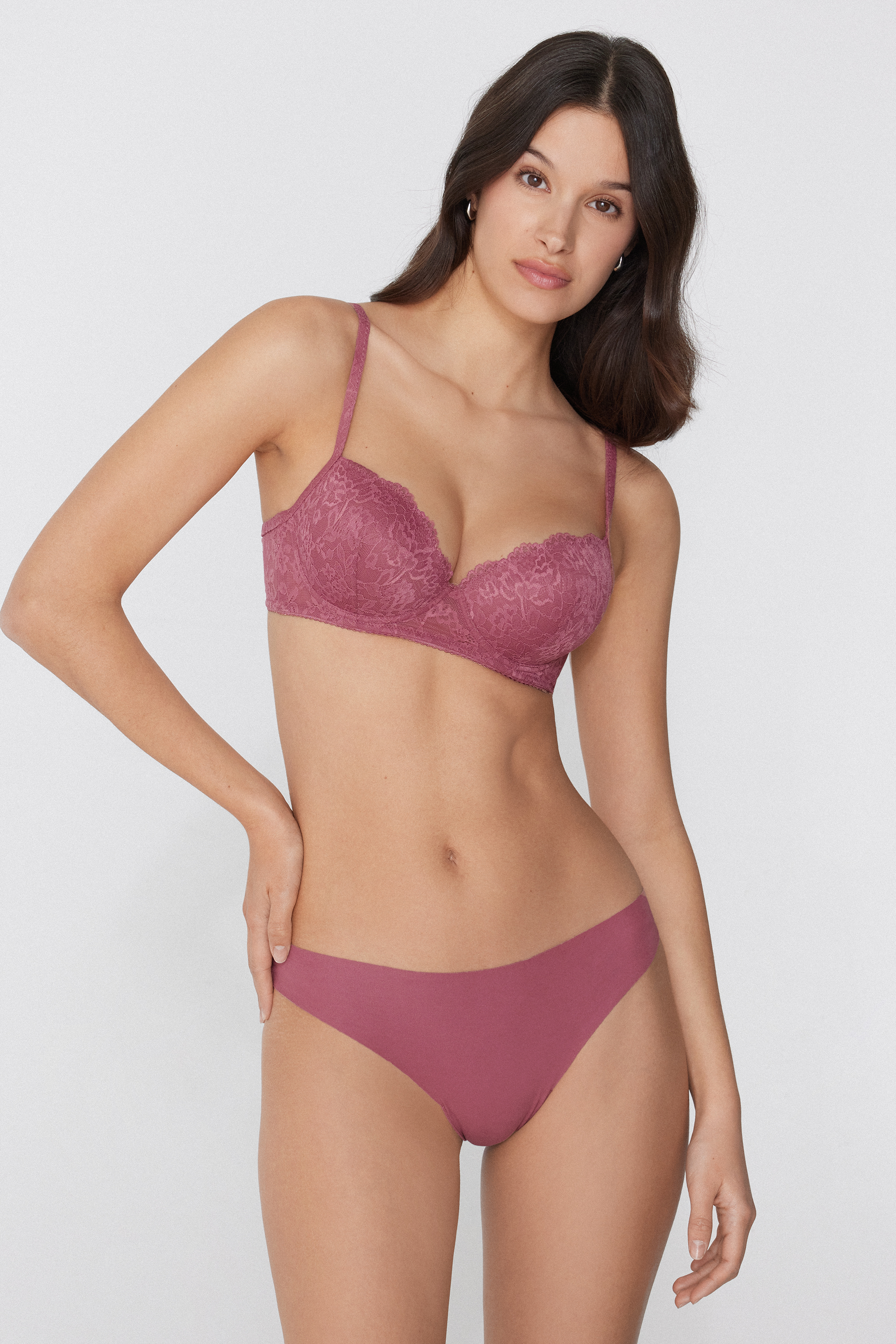 Wien Recycled Lace Slightly Padded Balconette Bra