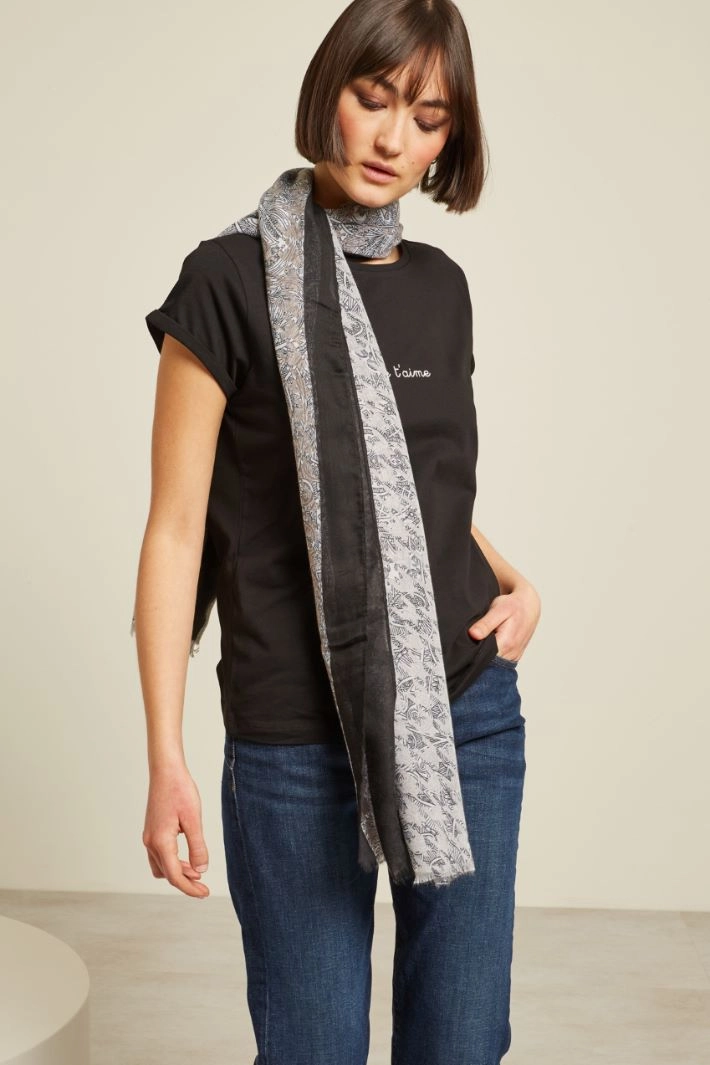 Patterned stole - BLACK GREY