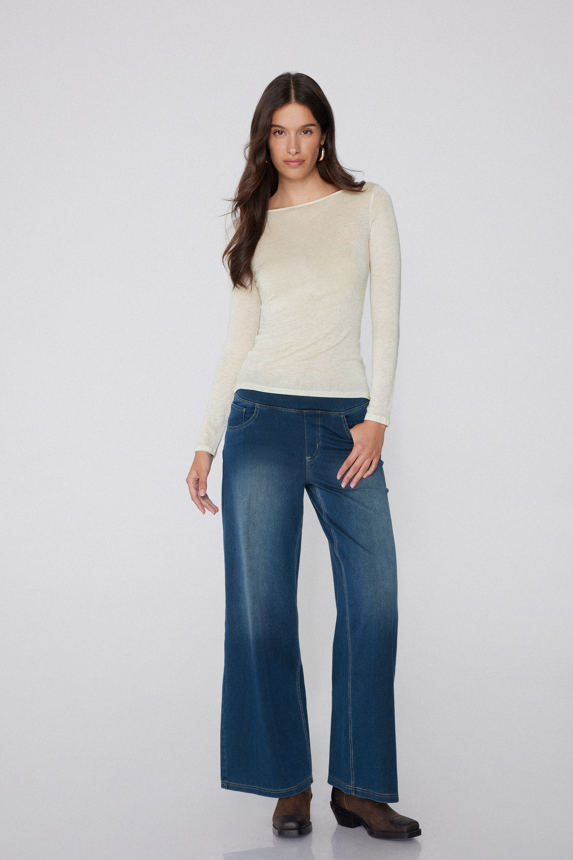 Long-Sleeved Boat Neck Lamé Merino Wool and Viscose Top