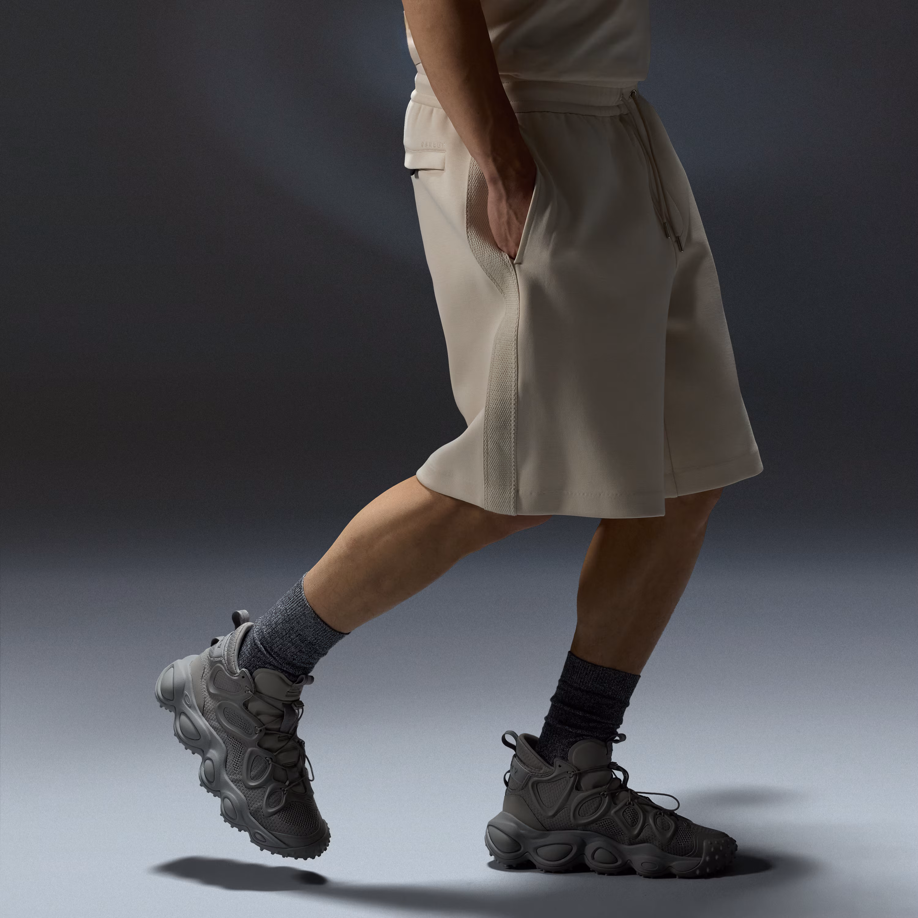 Reserve Momento Short