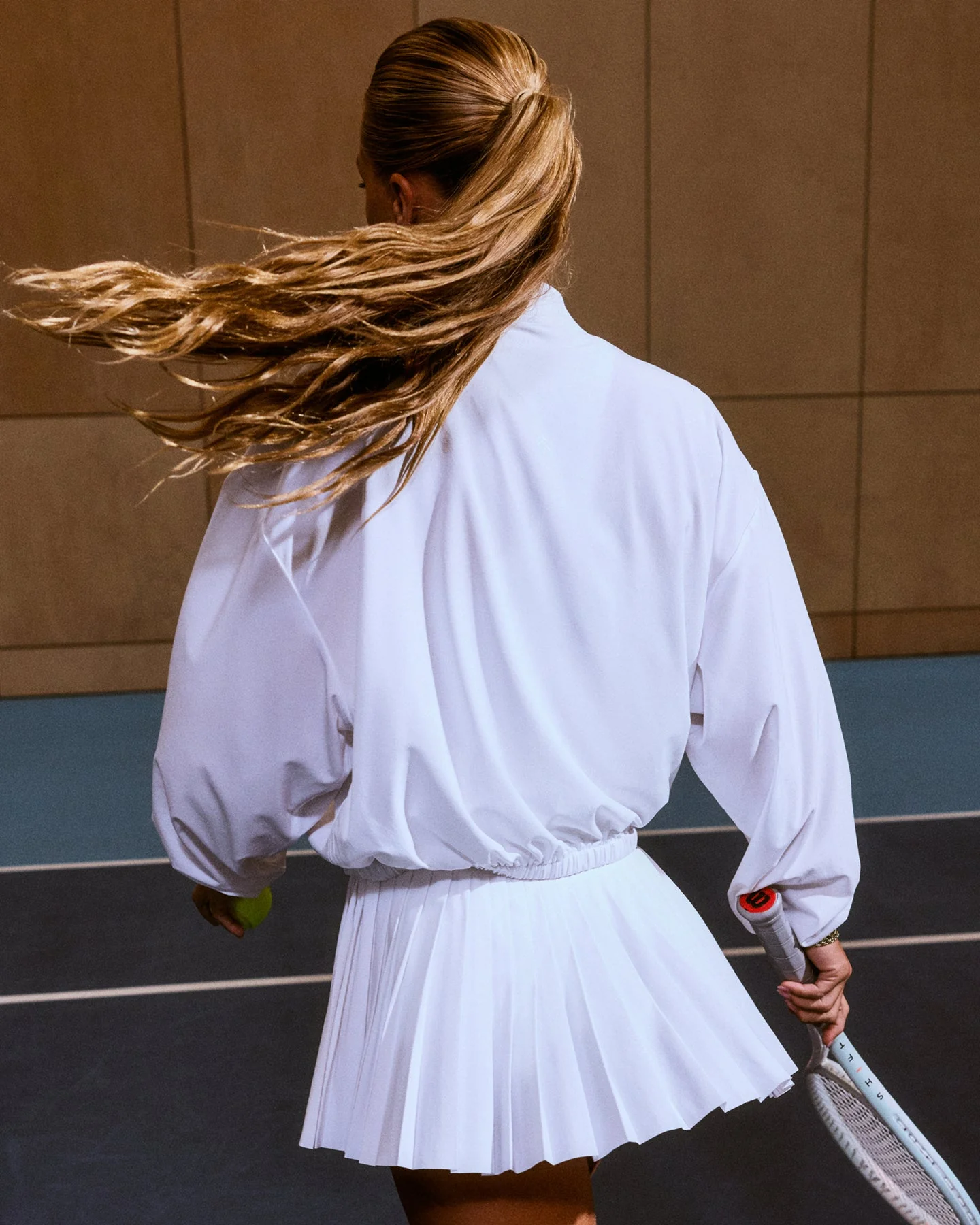 AirMove™ Mid Bomber Jacket | White