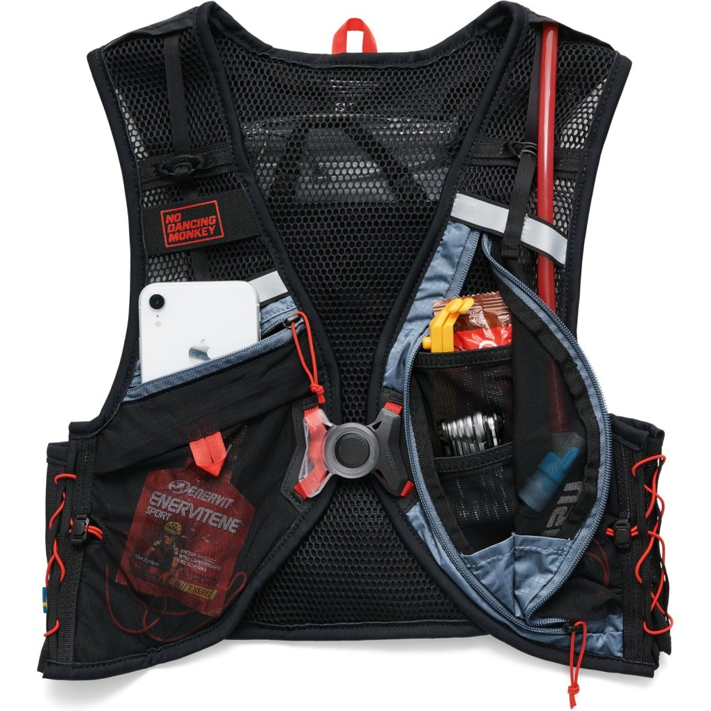 USWE Rush 8L Bike Hydration Vest - black-blue