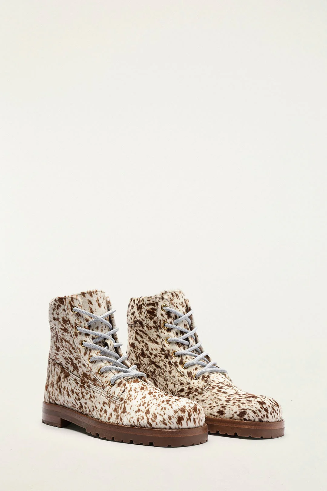 Trekking Boots