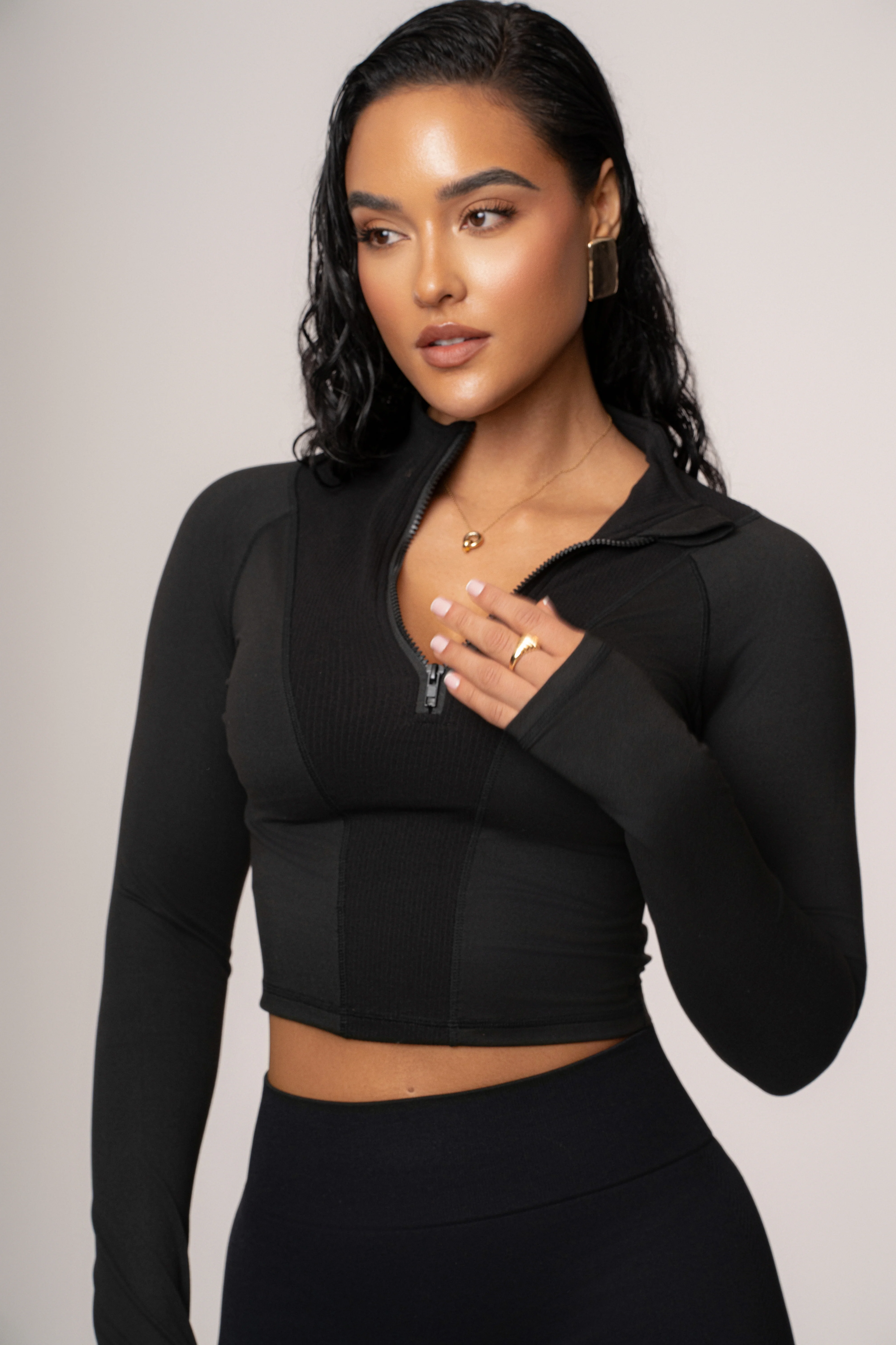 Black Momentum Ribbed Top