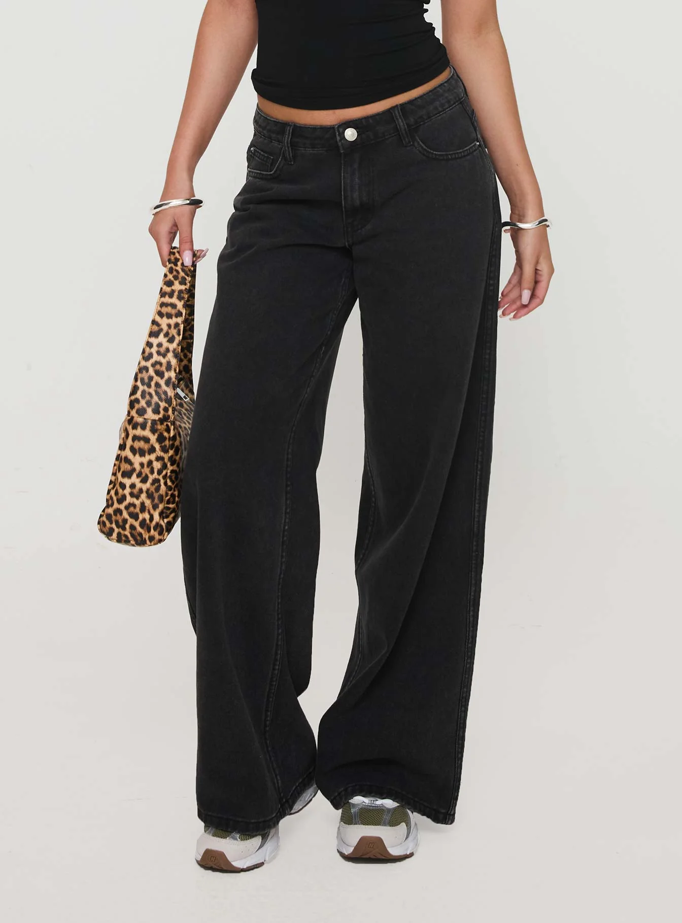 Ramos Low Rise Wide Leg Denim Jeans Washed Black Tall