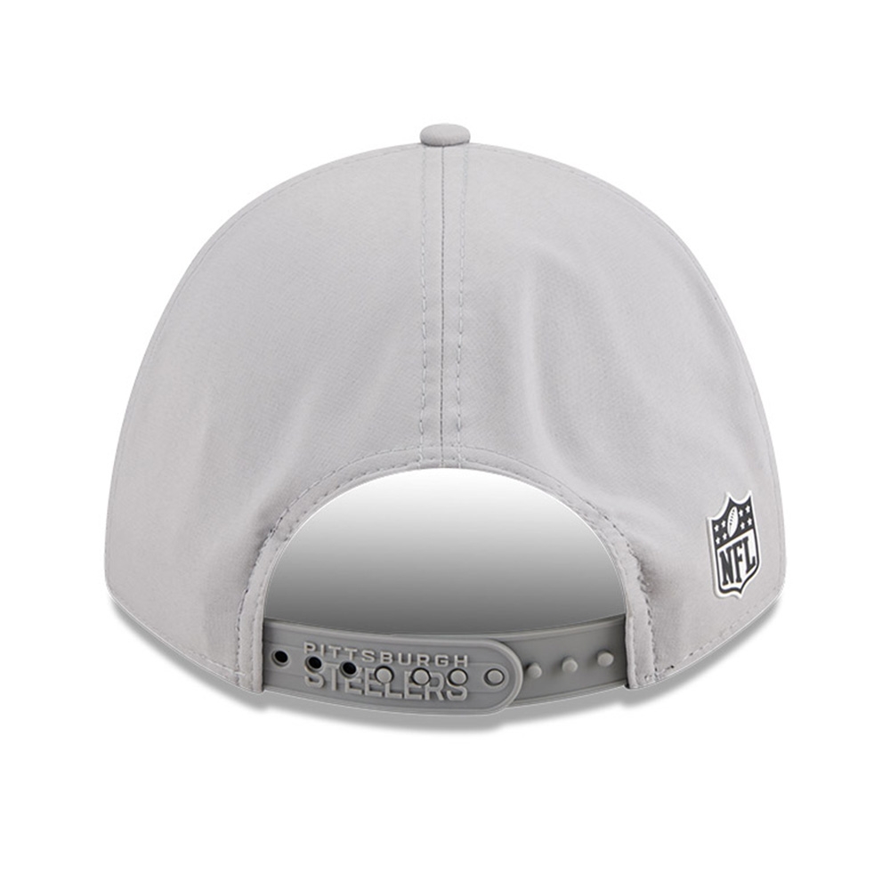Pittsburgh Steelers 2025 NFL On-Field Sideline 9FORTY M-Crown Cap CW Grau