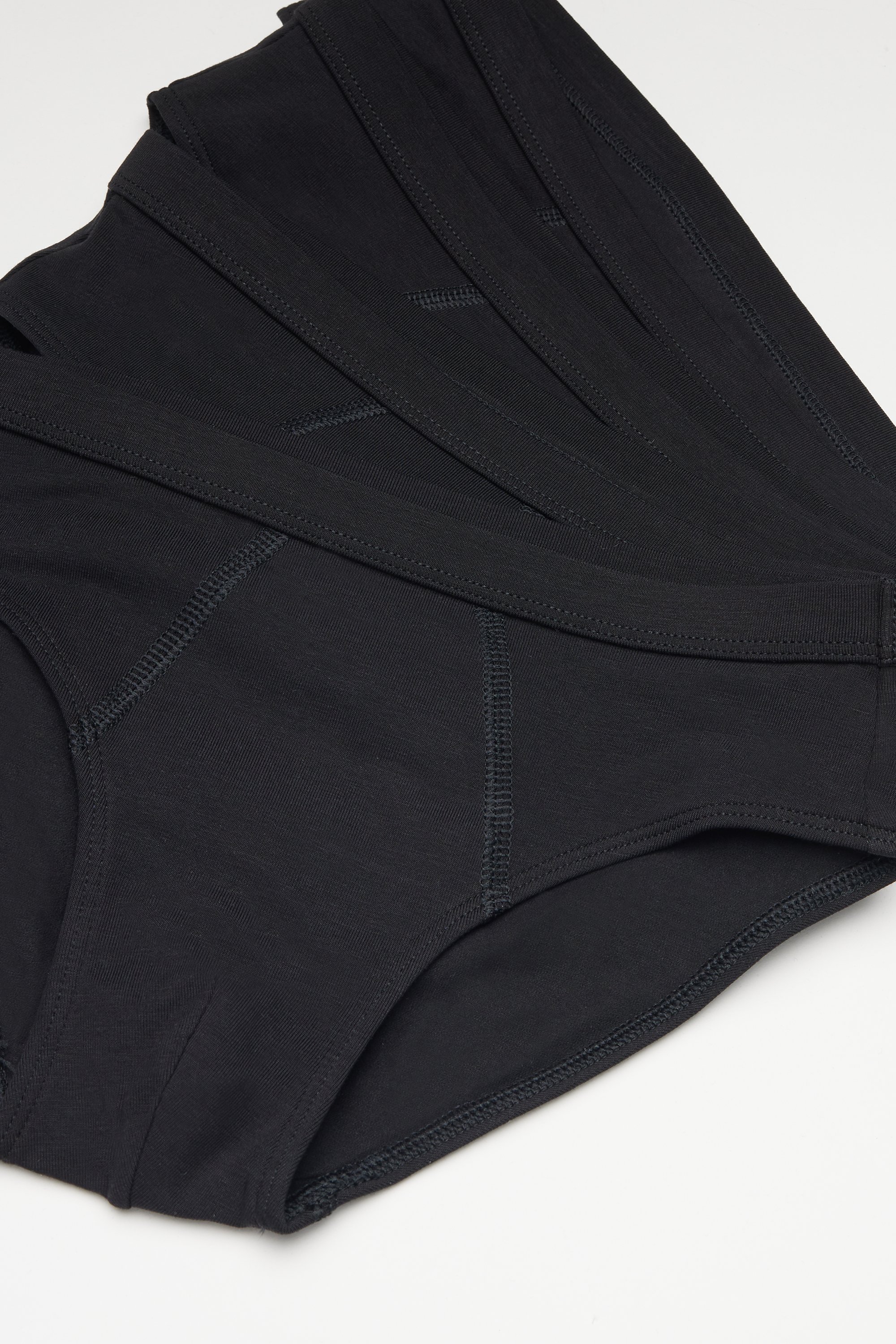 4 Pairs of Boys' Basic Cotton Briefs