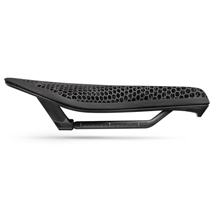 Fizik Transiro Aeris Short Distance R1 Adaptive Saddle - black | 135mm