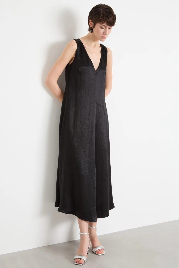 Long satin dress - BLACK