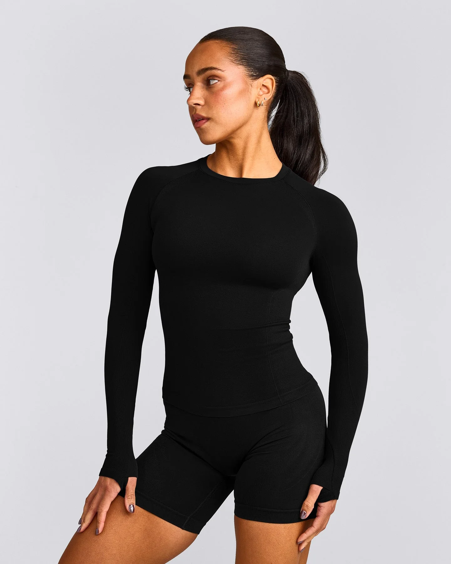 Oner Seamless Fitted Long Sleeve Regular Top | Soft Black