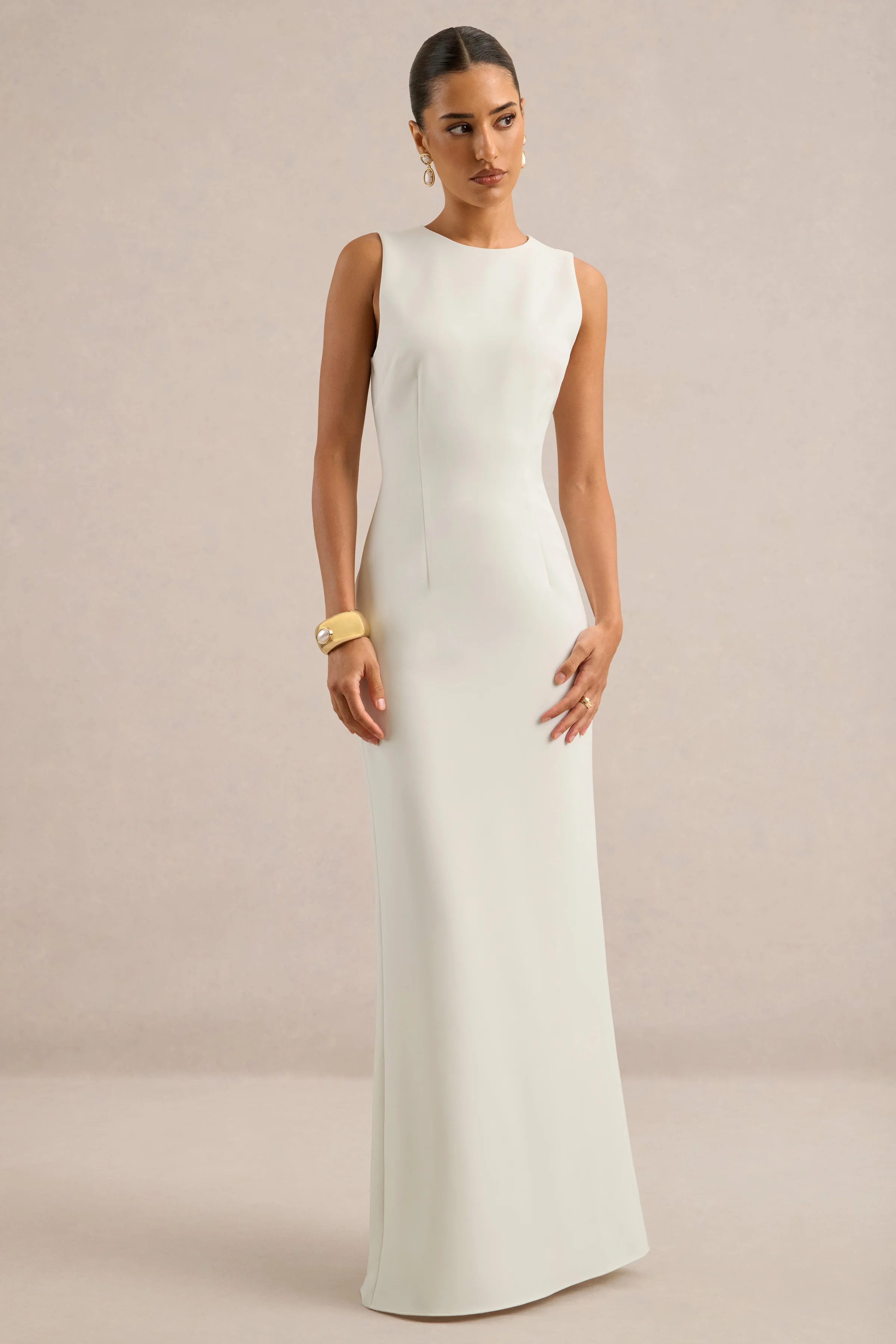Astrelle | White Round Neck Maxi Dress With Tailoring And Back Split