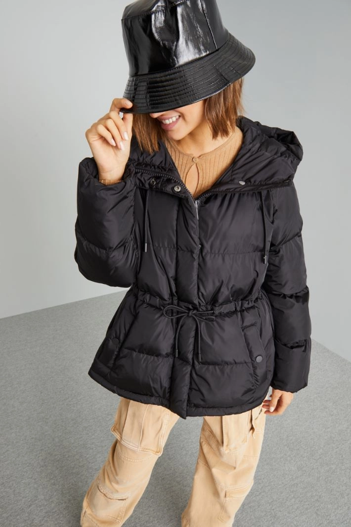 Taffeta down jacket with drawstring - BLACK