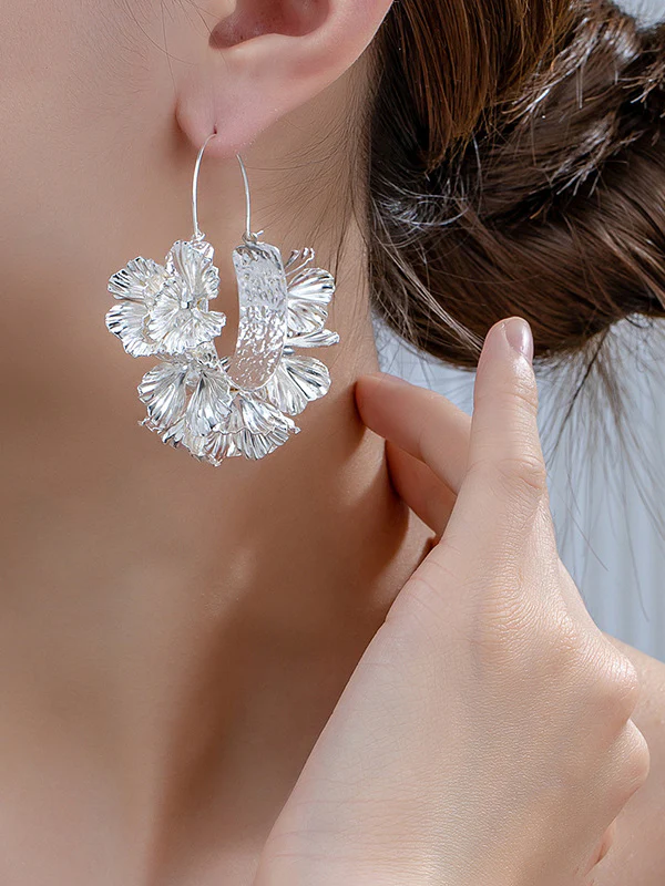 Flower Shape Drop Earrings