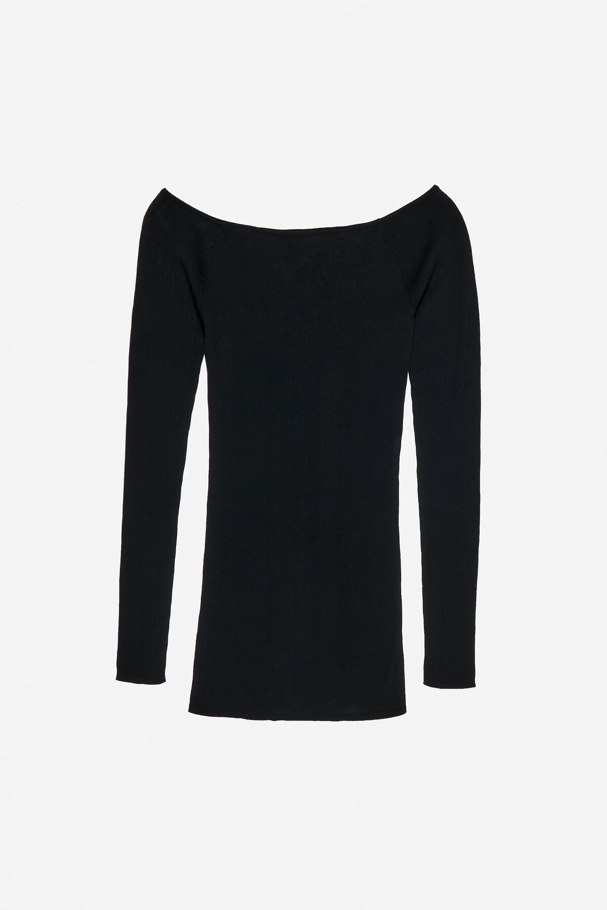 Black fitted ribbed jumper