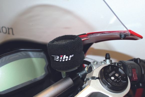 Brake Master Cylinder Reservoir Bihr Master Cylinder Reservoir Cover Black UniversalRef: BI00709A / 1040950