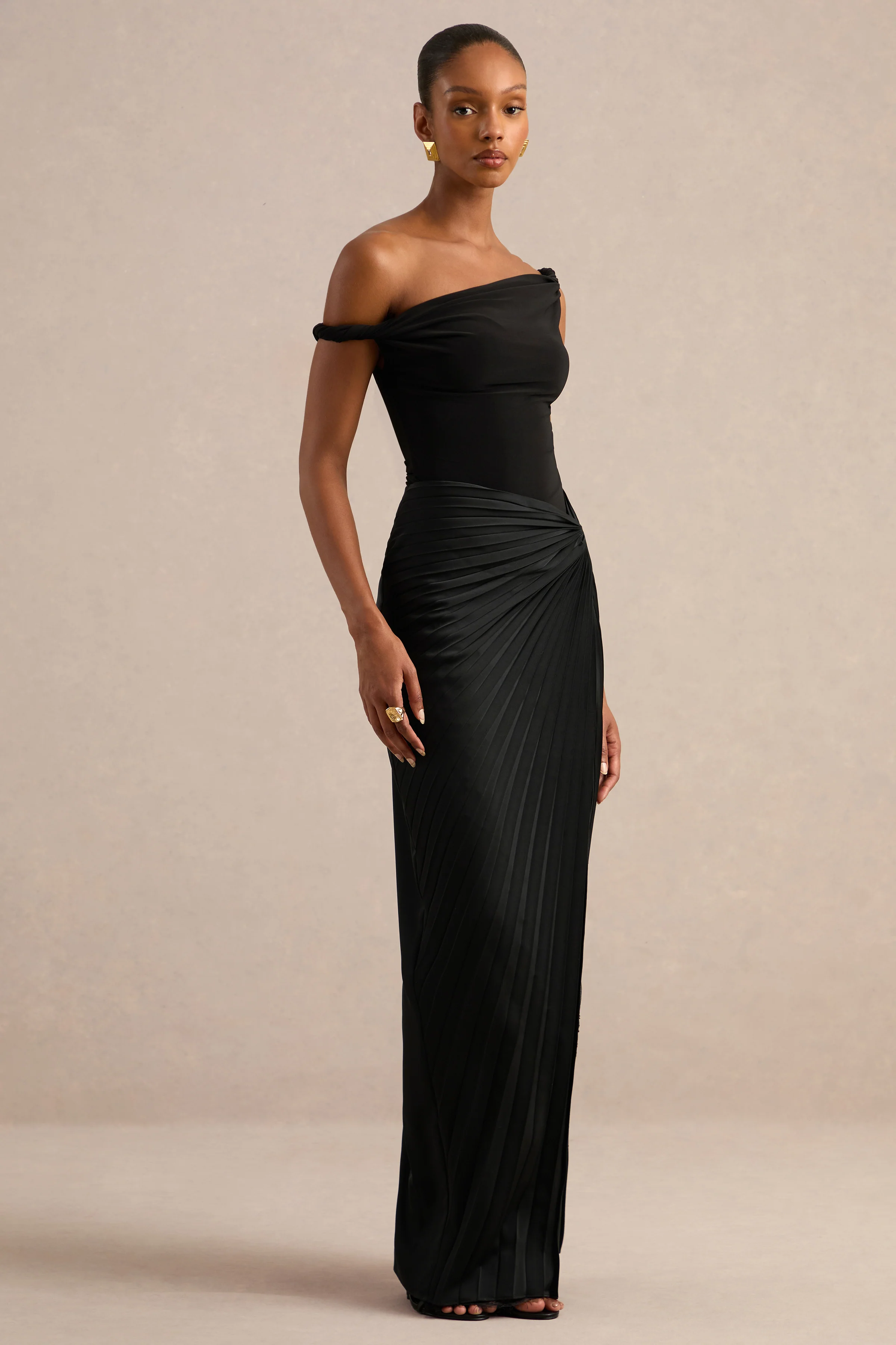 Lassia | Black Satin Mid Rise Pleated Maxi Skirt With Lace Detailing And Split