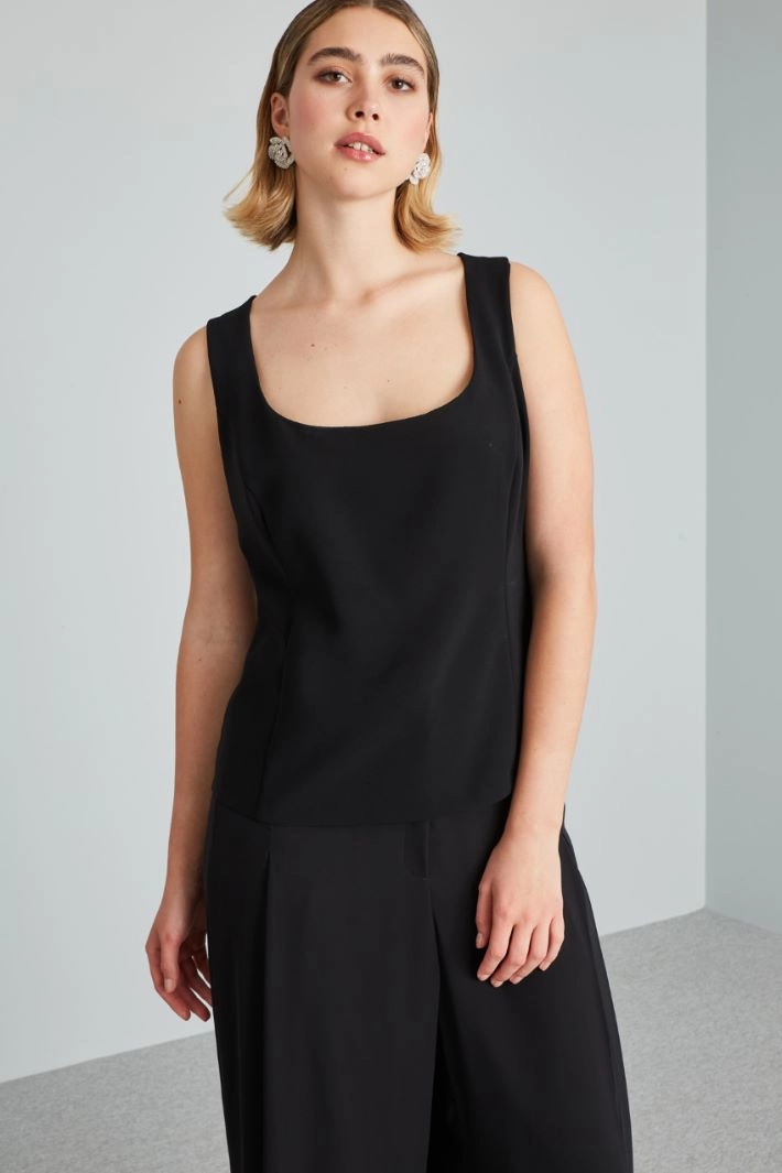 Square neck top - BLACK