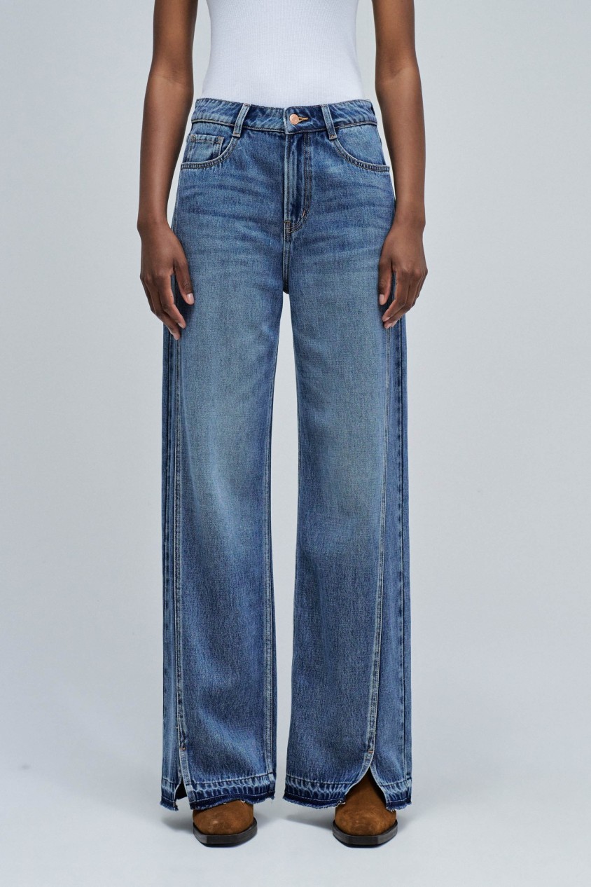 WIDE LEG JEANS
