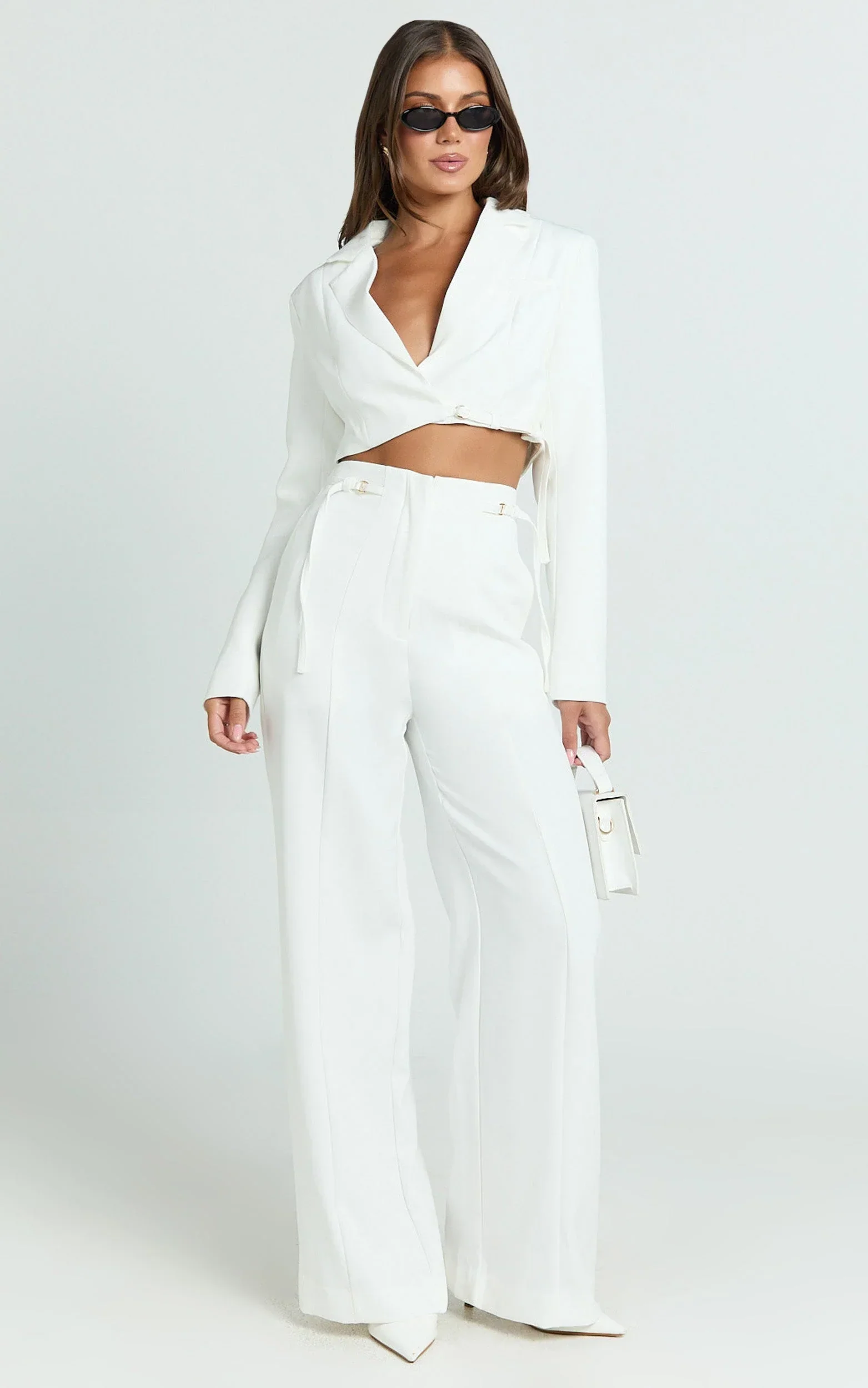 Chantelle Pants - Front Pleats Straight Leg Pant with Hardware Buckle in Off White
