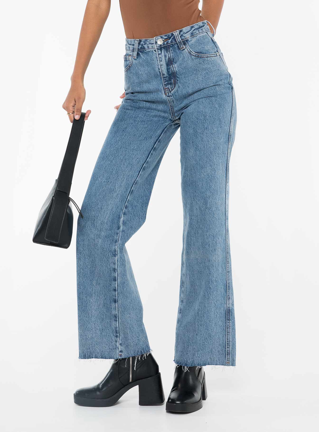 Arlington High Rise Straight Leg Jeans Mid Wash
