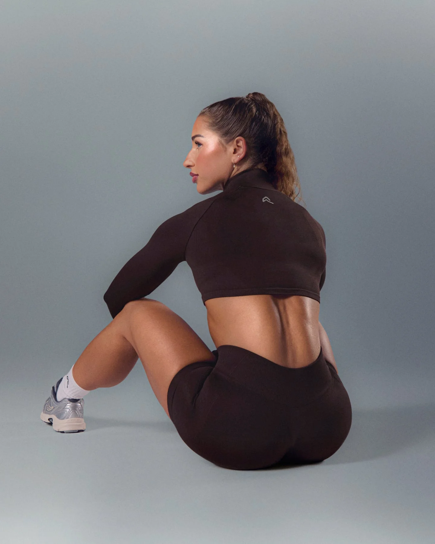 EnhanceLift™ Seamless Crop Jacket with White Logo | Plum Brown
