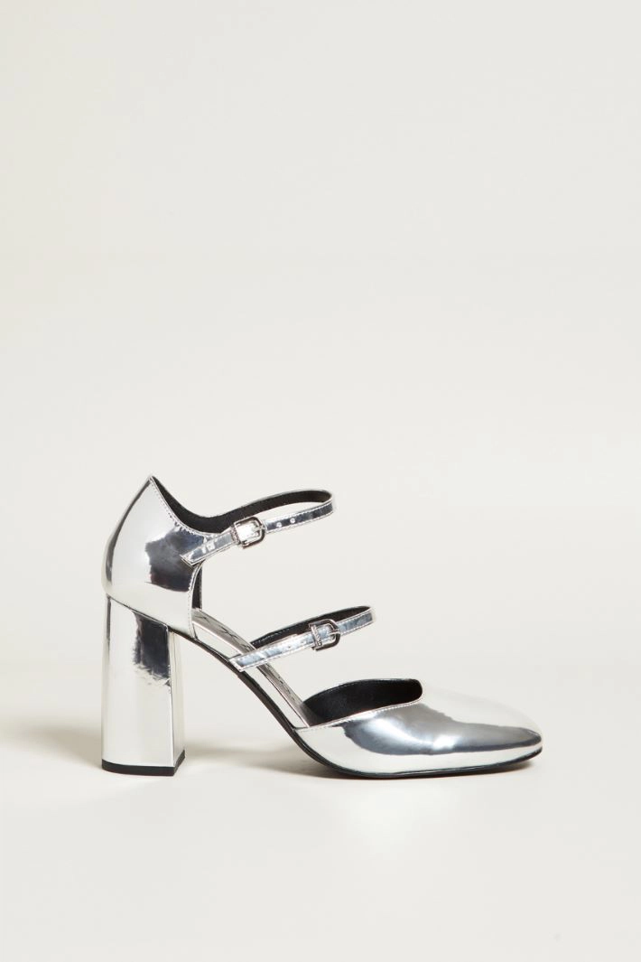Pumps with straps - SILVER