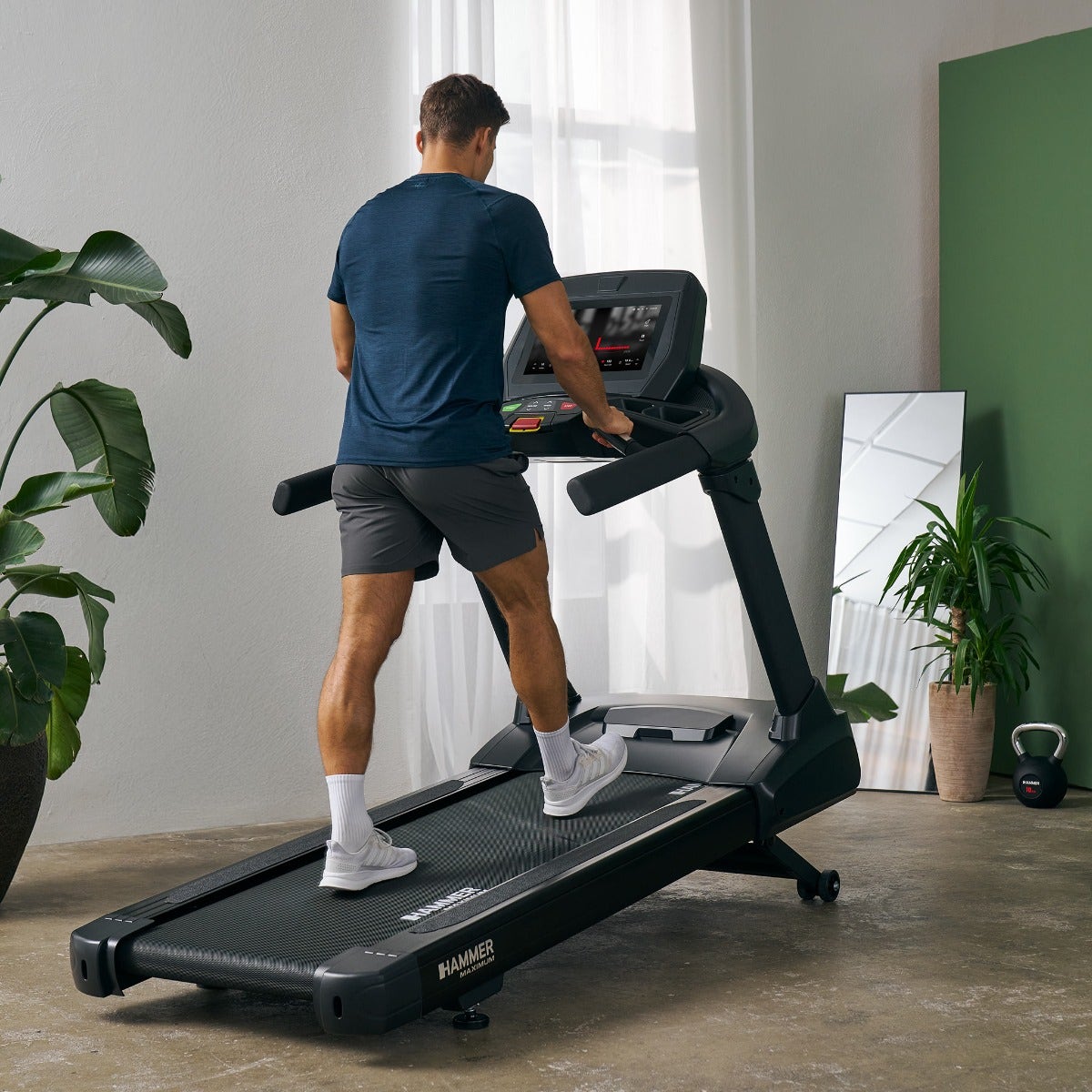 Treadmill TR 8000