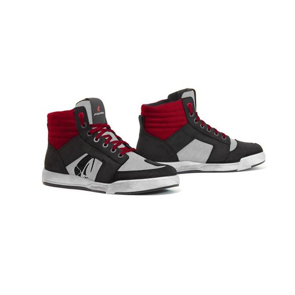 Motorcycle Sneakers Forma Ground Chicago R Dry - Black / RedRef: FM0348