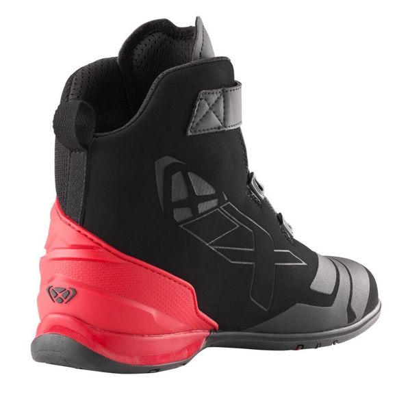 Baskets Moto Ixon BULL 2 AIR - Noir / BlancRef : IX2121