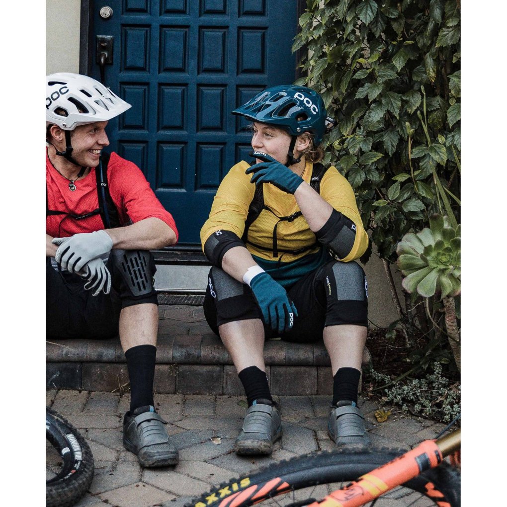 POC Essential MTB Strong Socks - 8155 Uranium Multi Black