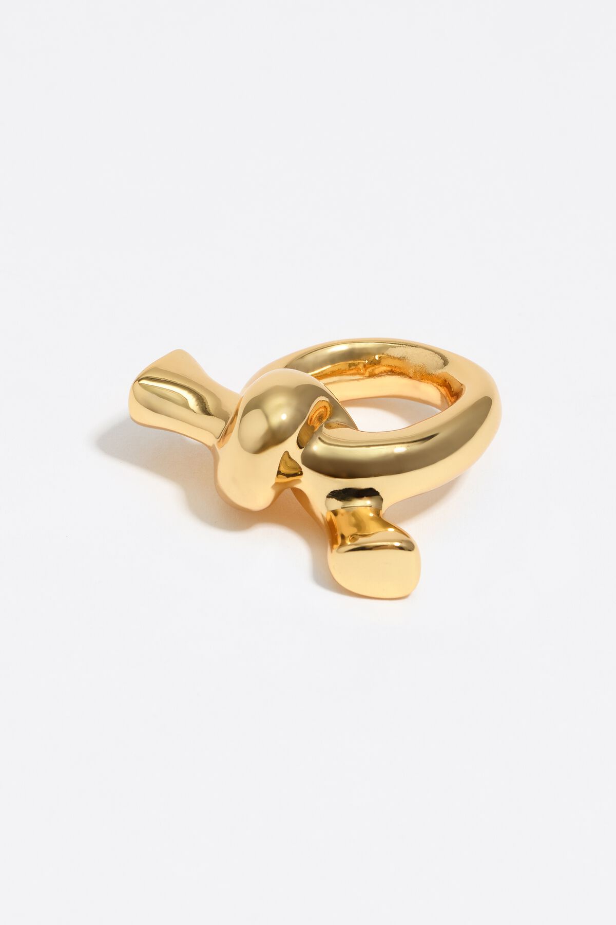Gold knot scarf ring