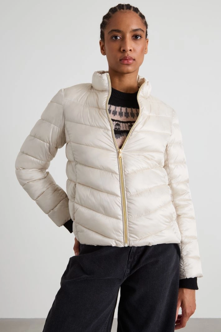 Technical satin puffer jacket - PEARL