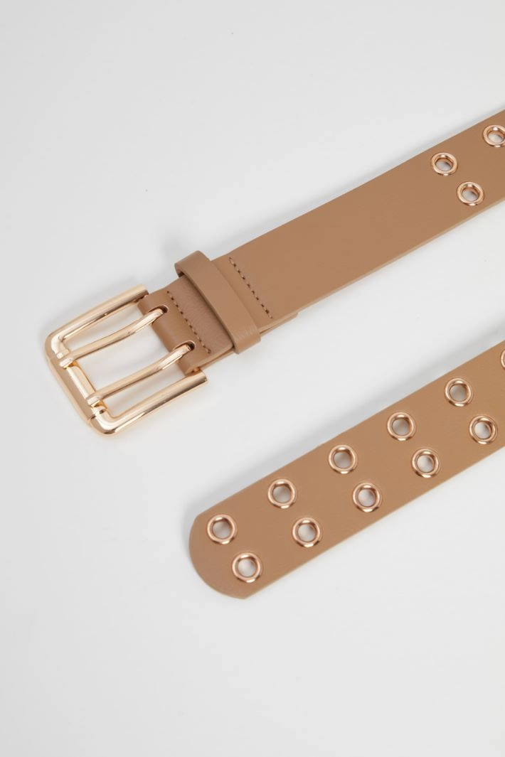 Belt with eyelets - BEIGE