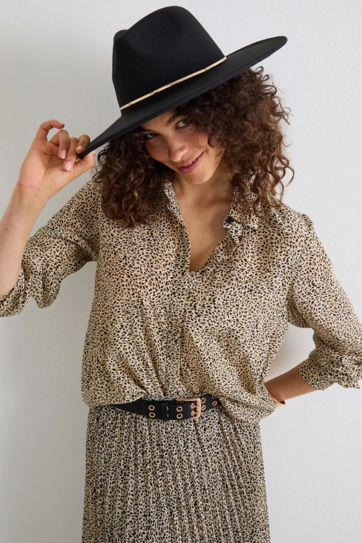 Wide brim hat - BLACK