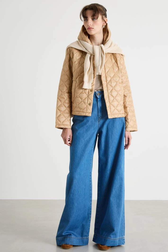 Hooded short padded jacket - CAMEL