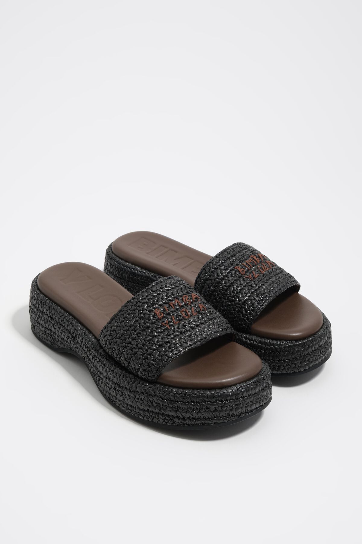 Black raffia platform sandal