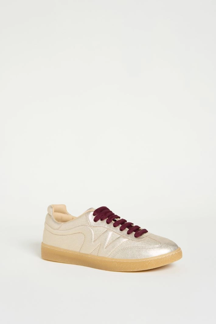 Laminated nappa sneakers - GOLD