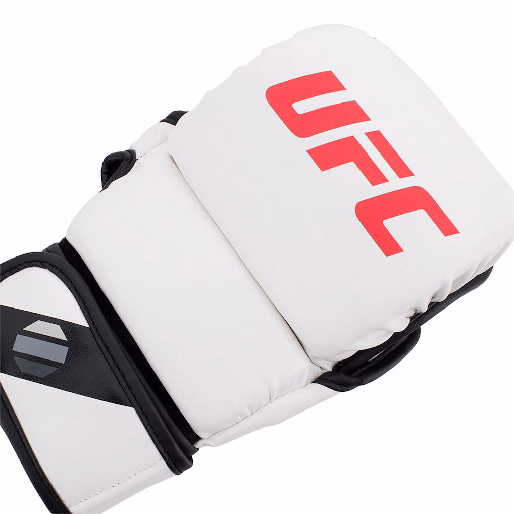 UFC MMA 8oz Sparring Gloves - White - L/XL
