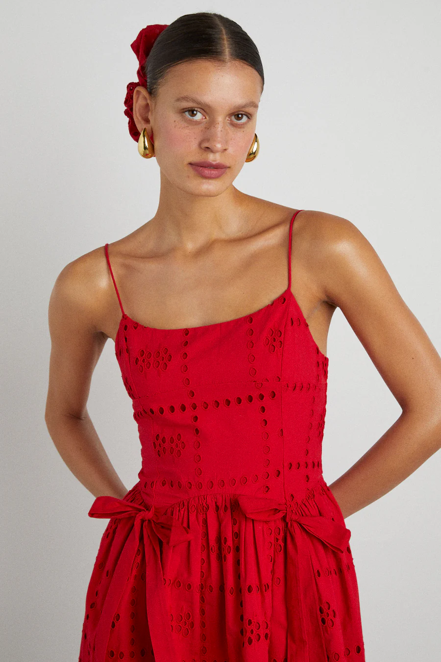 penelope mini - red broderie