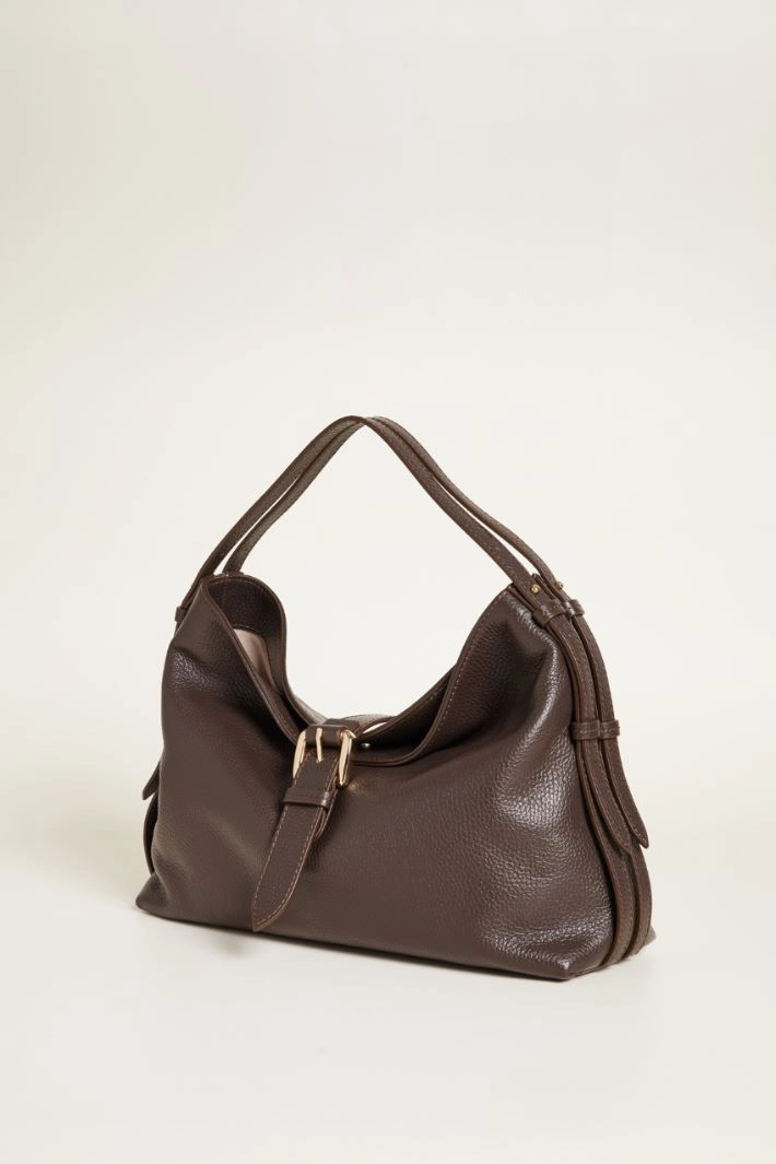 Tumbled leather shoulder bag - BROWN