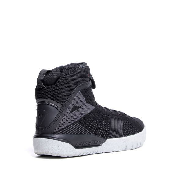 Dainese METRACTIVE AIR Motorcycle Riding Shoes - Black / WhiteRef: DN2073