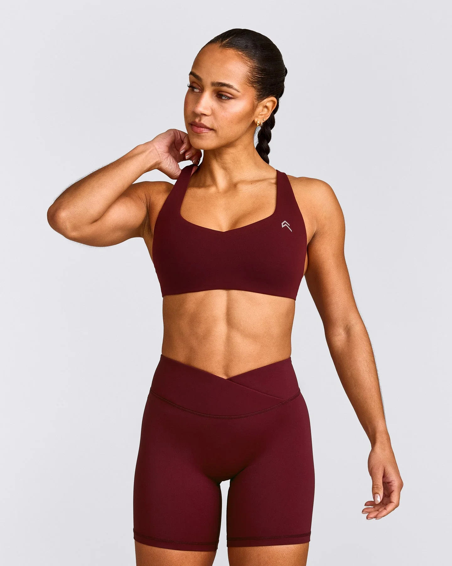 EasyLift™ Cross Back Sports Bra with Grey Logo | Rosewood