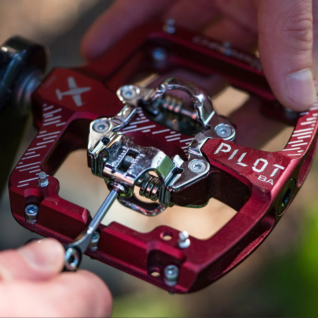 CHROMAG PILOT BA Clipless Pedals - black