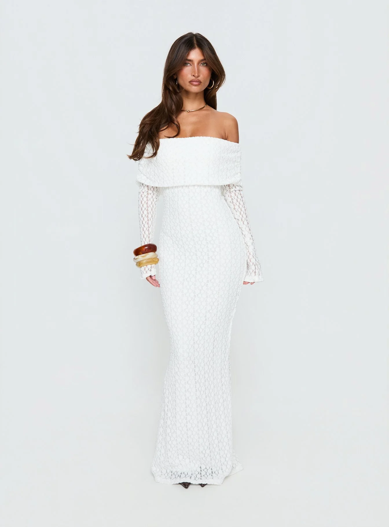 Sofenna Long Sleeve Off Shoulder Maxi Dress White