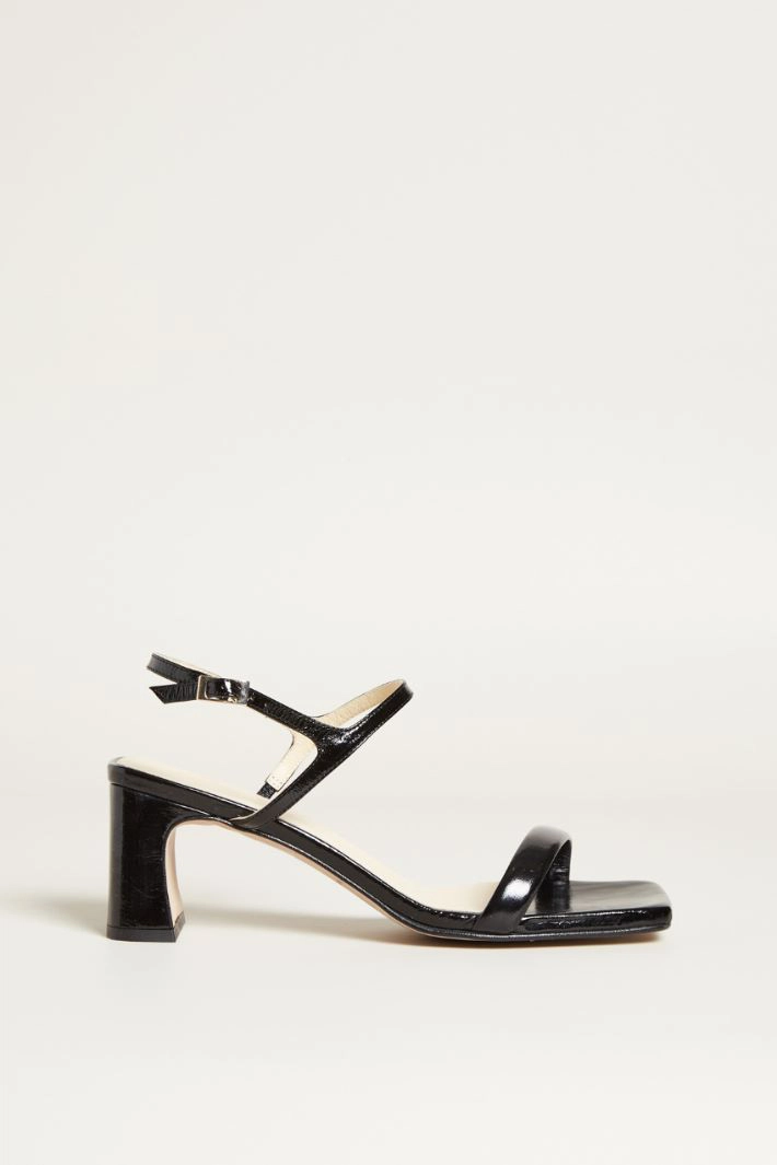 Heeled sandals - BLACK