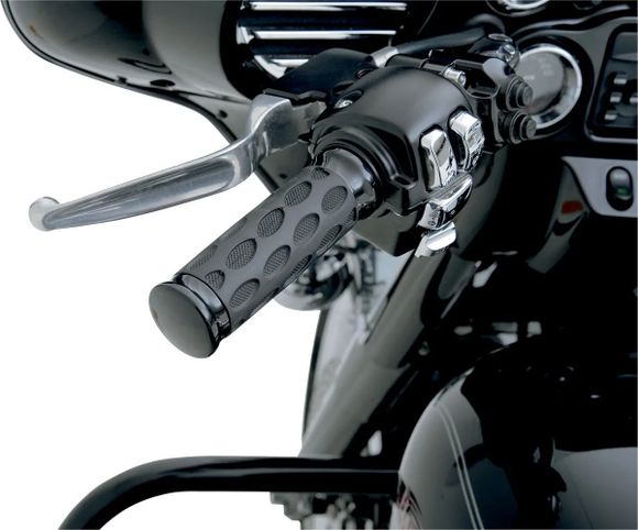 Poignées de guidon Drag Specialties 06300774Ref : DRG02703A / 06300774